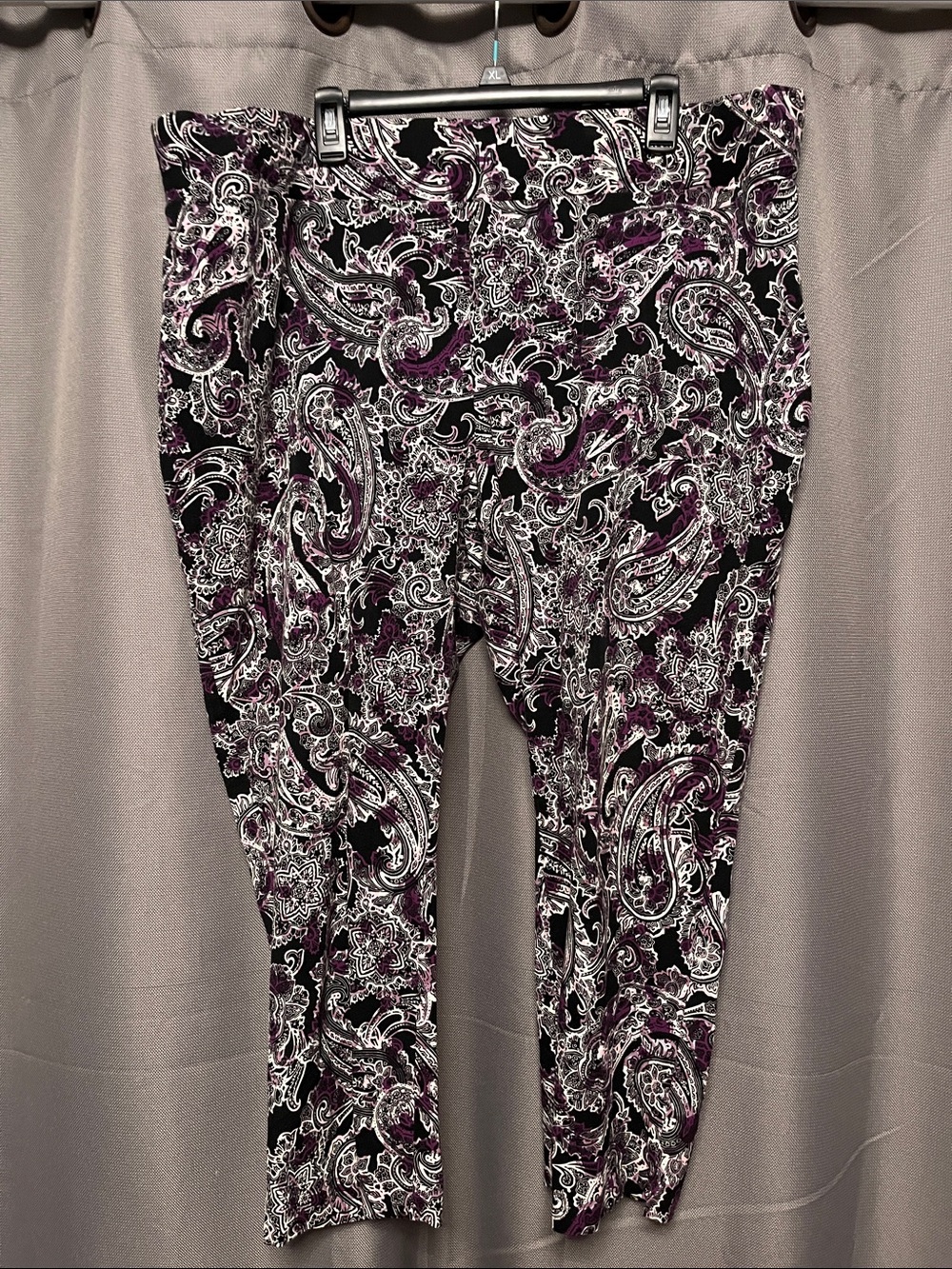 Jessica London Black & Purple Paisley Pull-On Straight Leg Pants